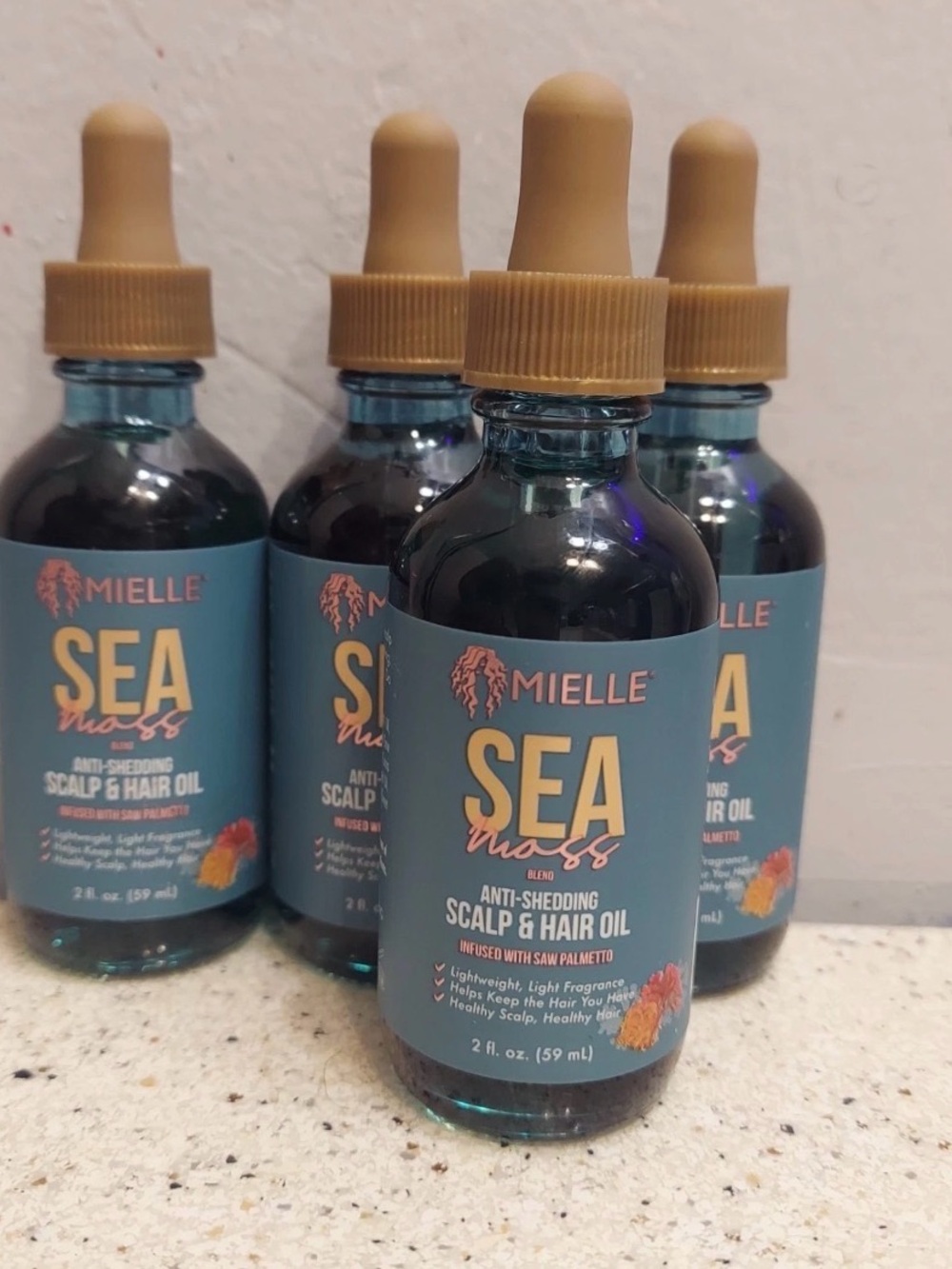 Mielle Sea Moss Anti-Shedding Scalp & Hair Oil - excellent Yuka score